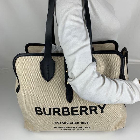 New Burberry Soft Cotton & Leather Belt Bag - Picture 4 of 8